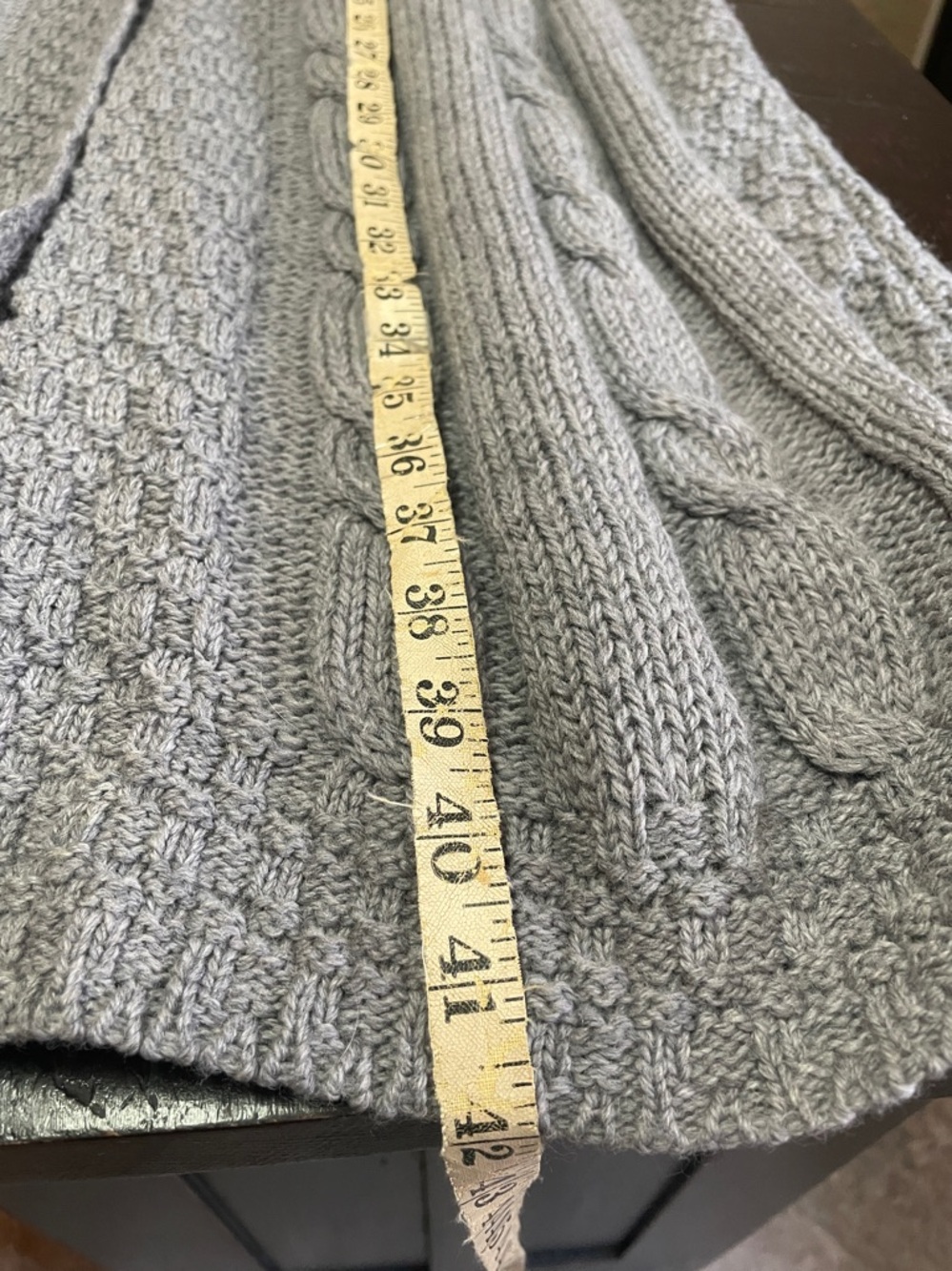Aran Crafts Ireland Merino Wool Long Cable Knit Cardigan Sweater Gray Size XL - Picture 6 of 6